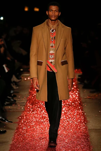 Look 49